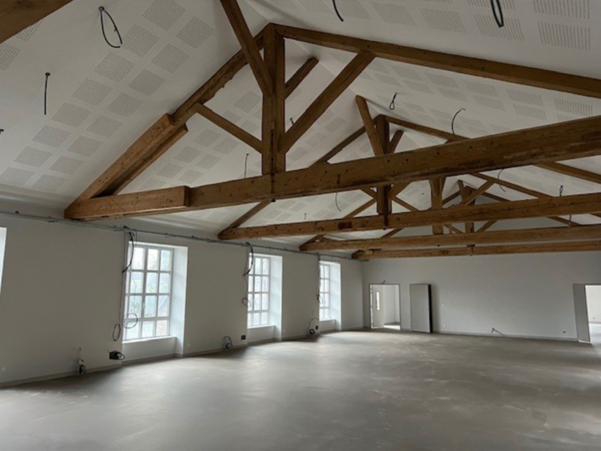 faux-plafond-dalles-deco-avant-4